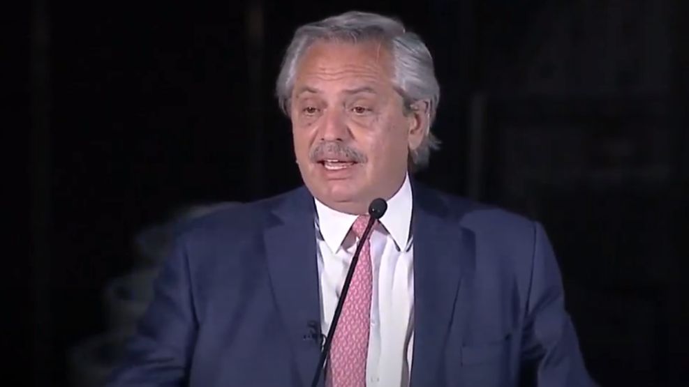 El presidente Alberto Fernández, en el cierre del cónclave de la UIA.
