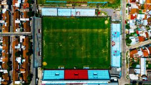 Viajes en dron: así se ve el estadio de Arsenal Fútbol Club