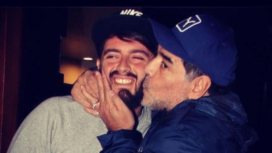 Diego Maradona Jr. abatido por la muerte de su padre: "Necesite 29 años para recuperarlo"