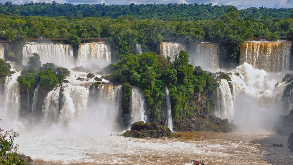 Misiones exige un test realizado en las últimas 48 horas y descargar la app “Misiones Digital”.