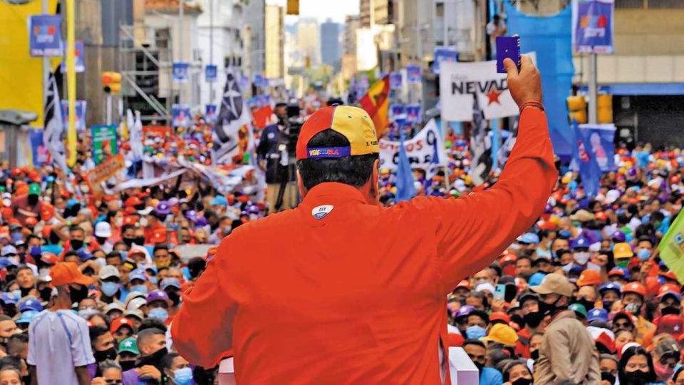 Fervor. El presidente está seguro de la victoria, ante el boicot de los opositores más representativos. Desde de enero, cuando asuma la nueva asamblea, controlará todos los poderes.