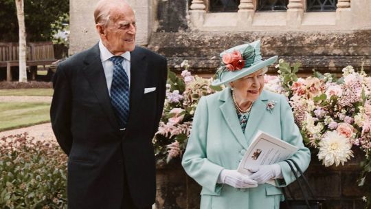 La reina Isabel II de Gran Bretaña y su esposo Felipe, duque de Edimburgo.