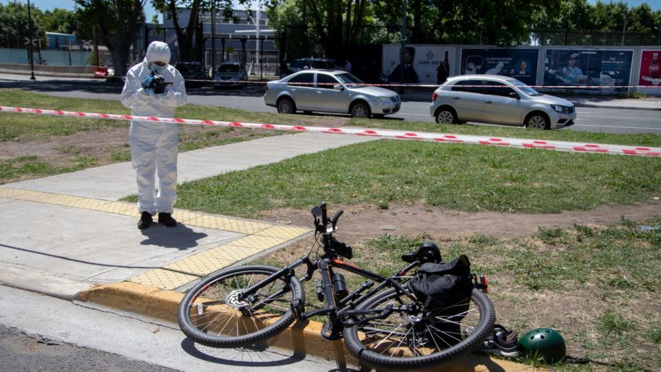 Un quiropráctico de nacionalidad armenia fue asesinado este martes 8 de diciembre de un balazo en el cuello por un joven de 15 años que le quiso robar la bicicleta en el barrio porteño de Retiro-