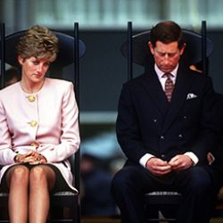Diana de Gales y el príncipe Carlos 
