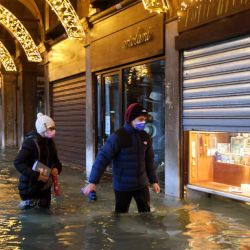 Las fuertes lluvias que azotan Italia han inundado parcialmente Venecia