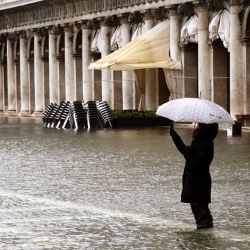 Las fuertes lluvias que azotan Italia han inundado parcialmente Venecia