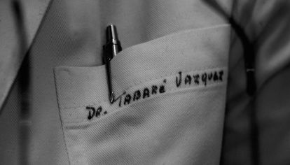 El guardapolvo del médico Tabaré Vázquez