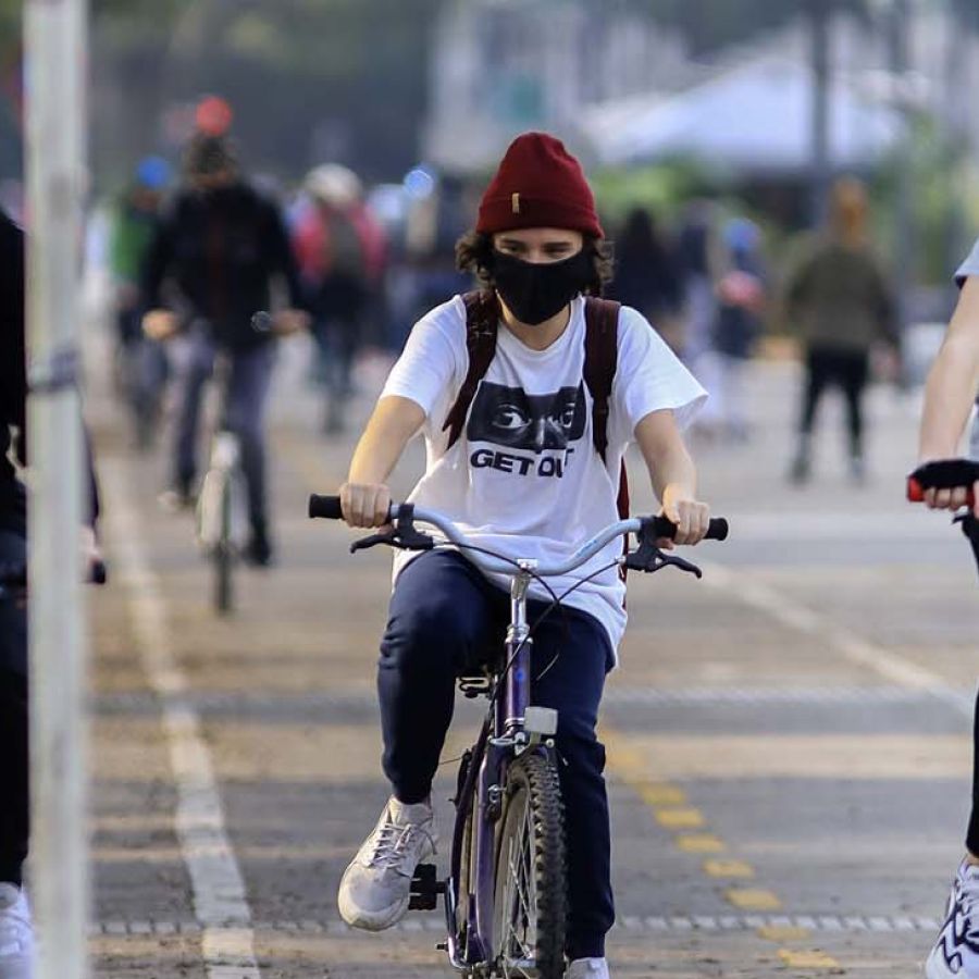 Grupo de ciclistas en capital federal discount