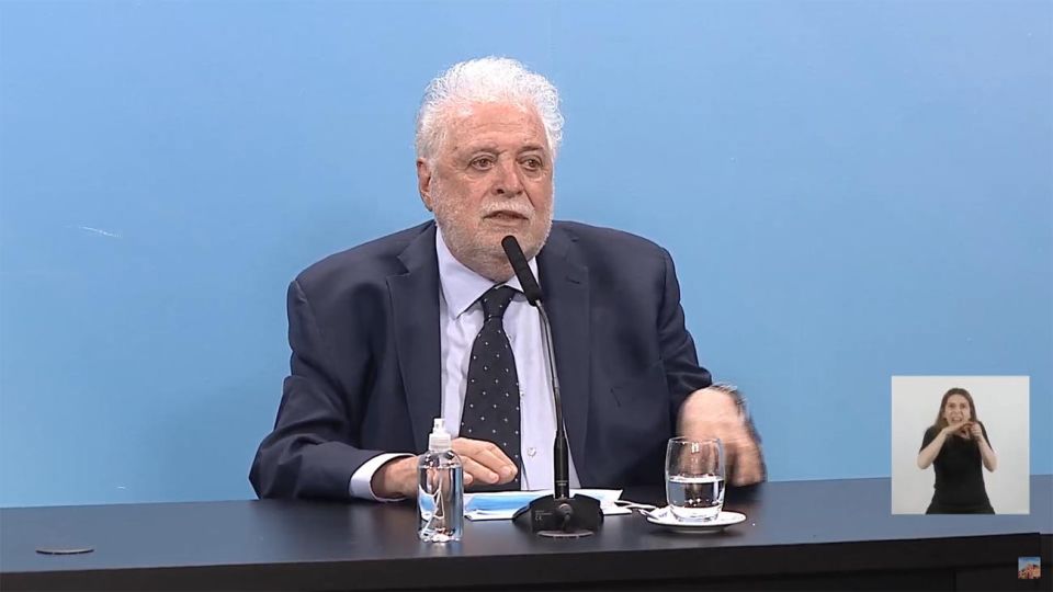 Conferencia de prensa del Presidente y el ministro de Salud