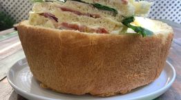 Sanguchitos en pan brioche