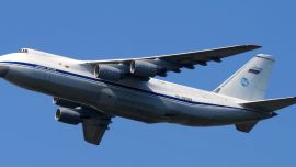 El objetivo de unir los polos en un solo viaje era demostrar la velocidad y capacidad de carga del An-124 Ruslan.