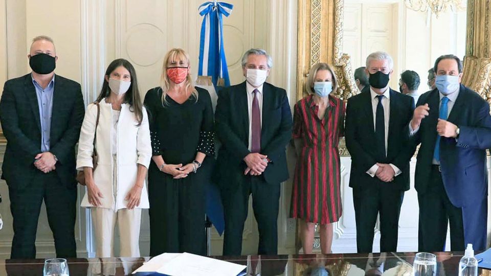 Consejo. Lo formaron once juristas, entre ellos, el abogado de CFK.