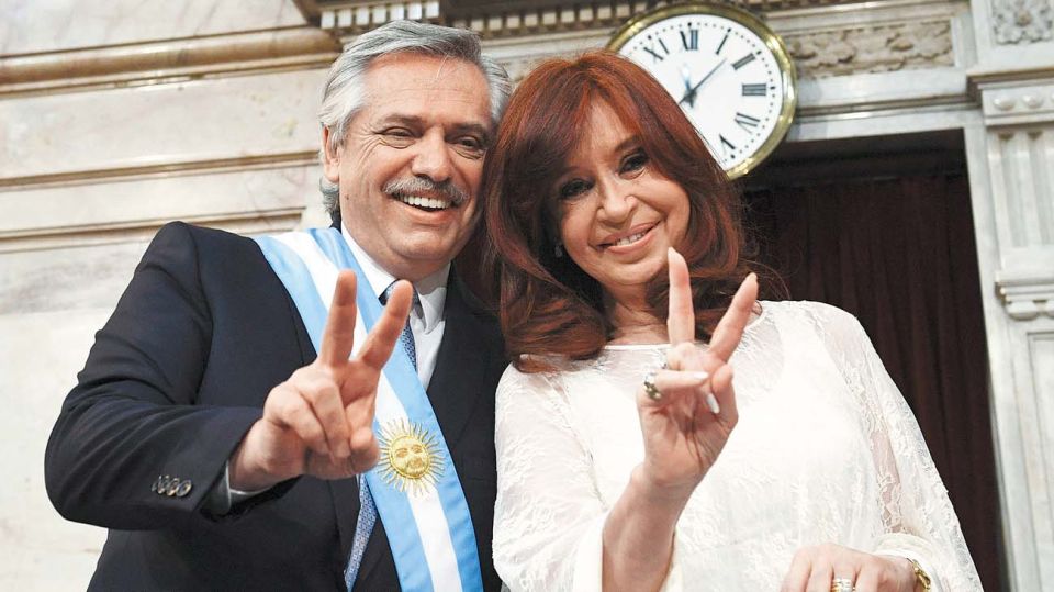 Aniversario. Esta semana se cumplió el primer año en el poder y a CFK le preocupa tanto la caída económica como la Justicia.