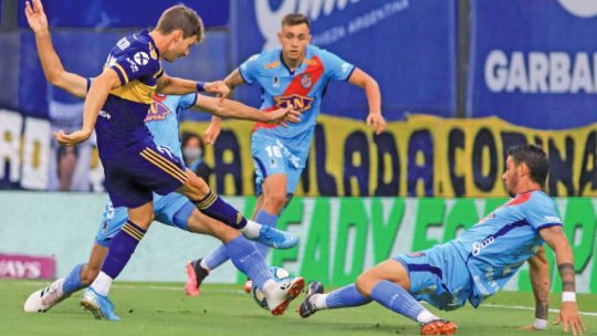 Alternativo. El equipo de Boca con mayoría de suplentes arrancó la Zona Campeonato con un empate.