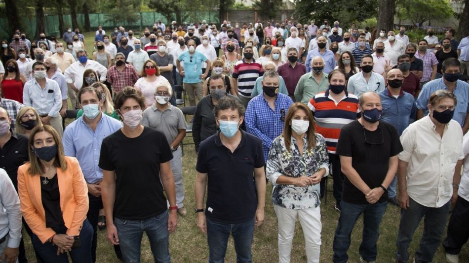 Martín Lousteau y Gustavo Posse, juntos, en un acto con dirigentes radicales