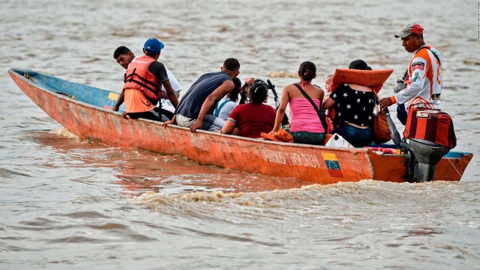 naufragio de inmigrantes venezolanos en Güiria 20201214
