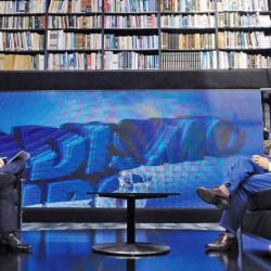 Jorge Fontevecchia entrevista al gobernador de Entre Ríos, Gustavo Bordet. 