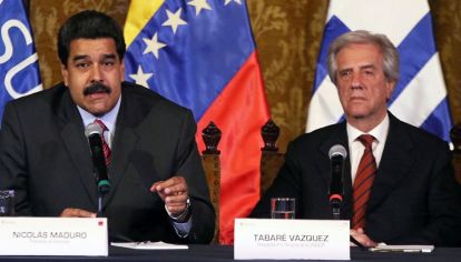Nicolás Maduro y Tabaré Vázquez en UNASUR