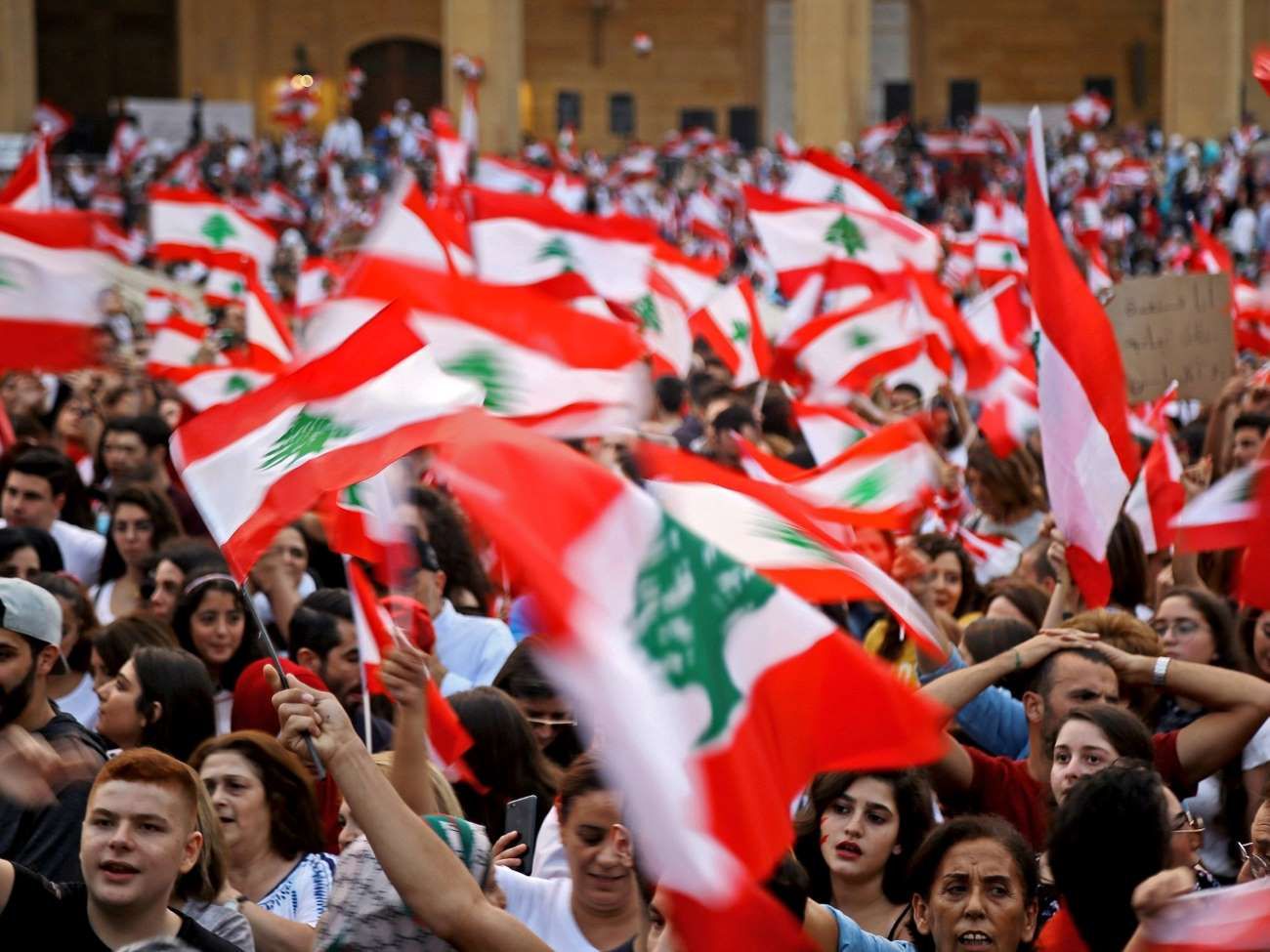 En Líbano, la ola de protestas llegó varios años después. 