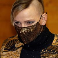 Charlene de Mónaco sorprendió con su cambio de look estilo punk