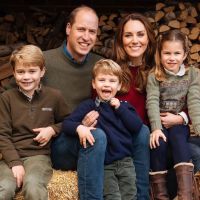 El príncipe William y Kate Middleton lanzaron su postal navideña junto a sus hijos