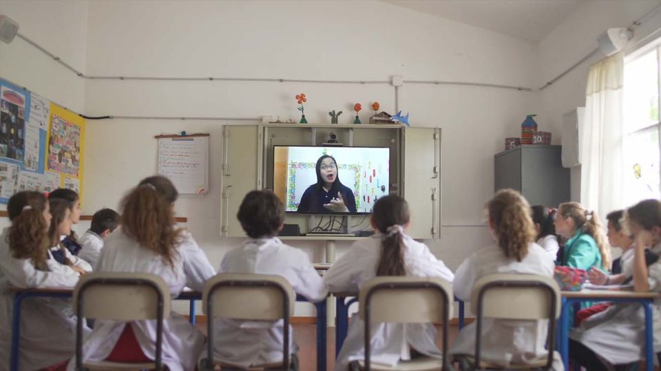 Plan Ceibal en inglés. Otra conquista uruguaya que el sistema educativo de Argentina parece mirar de lejos