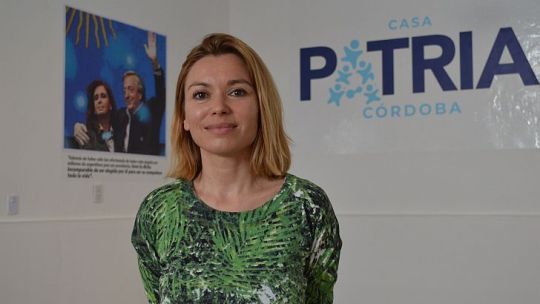 CASA NUEVA. Estévez encabeza la sede del Instituto Patria que en Córdoba se denomina Casa Patria.