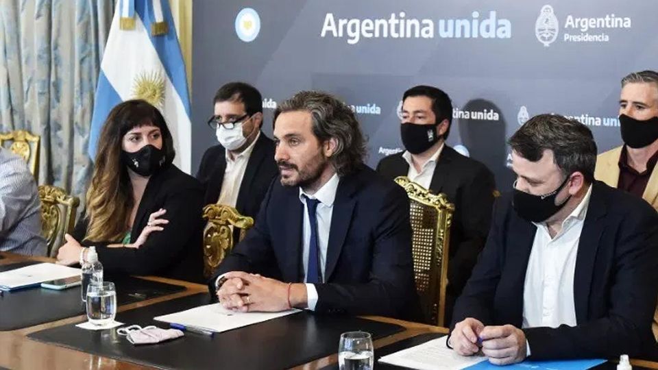 Brecha digital. Cafiero anunció una Prestación Básica Universal para telefonía.