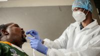Nueva cepa de coronavirus descubierta en Sudáfrica.
