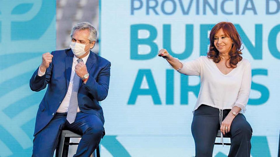 Programa. CFK lo reveló en La Plata. Pero no es el que defendía el ministro Guzmán.