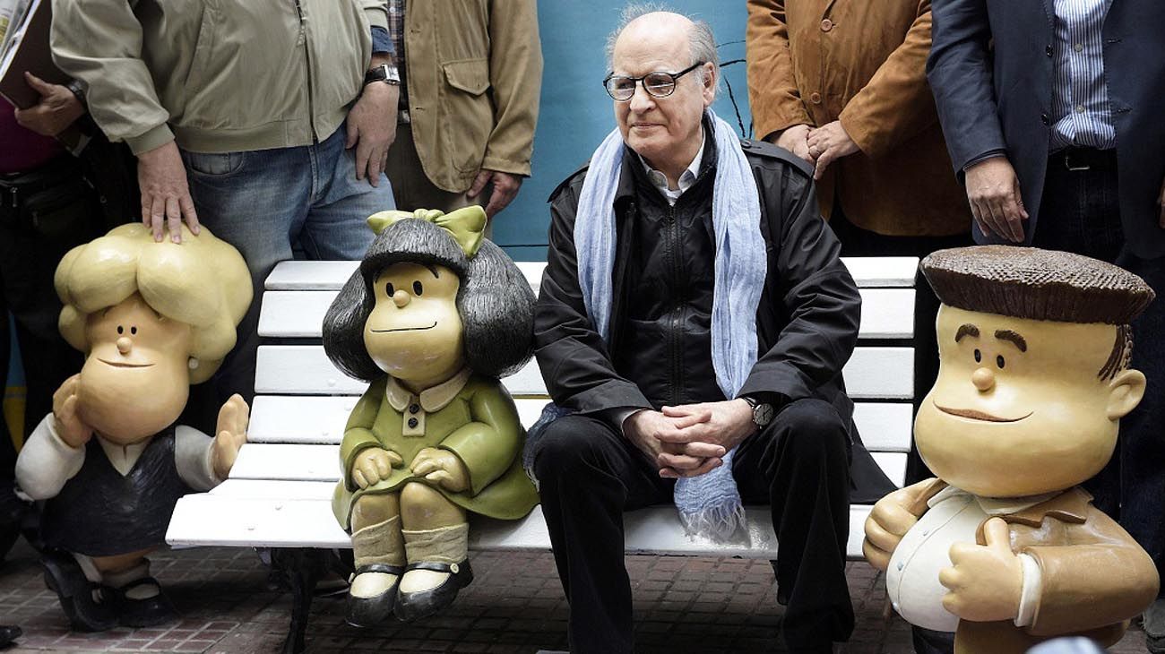 30 Septiembre. El humorista gráfico y creador de las tiras cómicas de Mafalda, Joaquín Salvador Lavado Tejón, más conocido como 'Quino', murió a los 88 años.