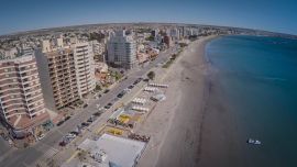 La ciudad chubutense de Puerto Madryn está lista para recibir al turismo este verano.