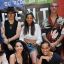 El elenco de Rent posa en la presentación