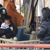 Khloé Kardashian luce su anillo de compromiso con Tristan Thompson
