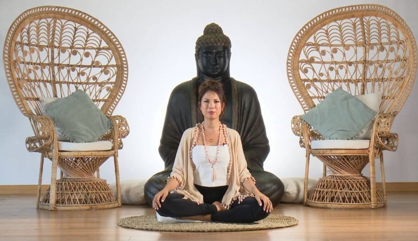 Lola Castillo yoga