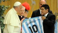 Papa-Francisco Maradona