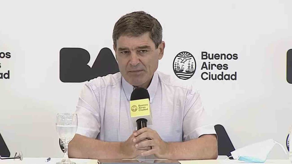 20210106 fernan quiros en conferencia de prensa