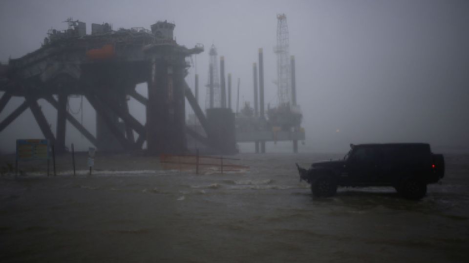 Hurricane Delta Aims For Louisiana Area Slammed By Laura