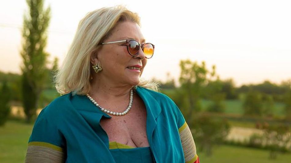 Elisa Carrió, modelo de lujo para By Lilitas.