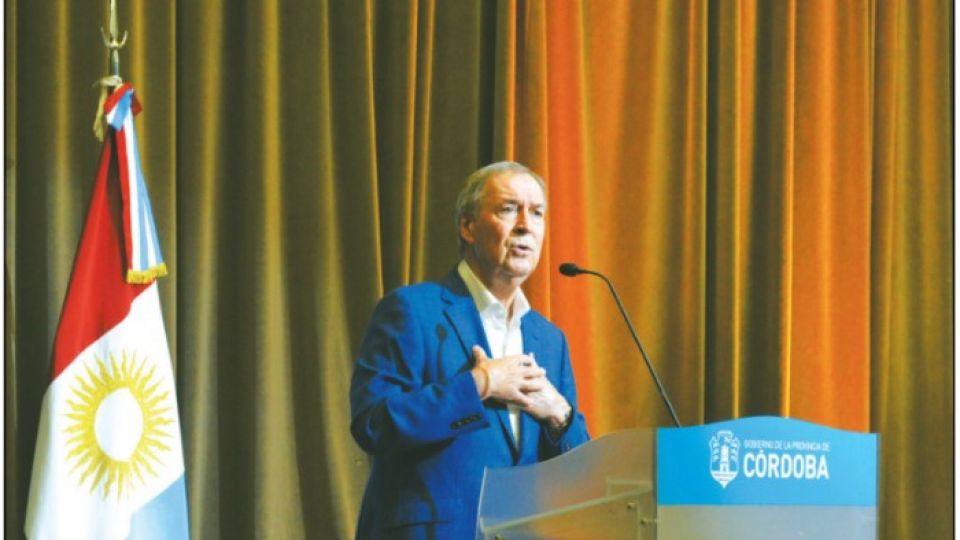 DISTANTE. Schiaretti volvió a diferenciarse de Nación y fue el primero en manifestar su postura.