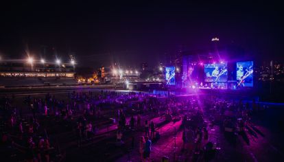 De a grupos, y en "corrales", el público de la fiesta fue protagonista siempre.