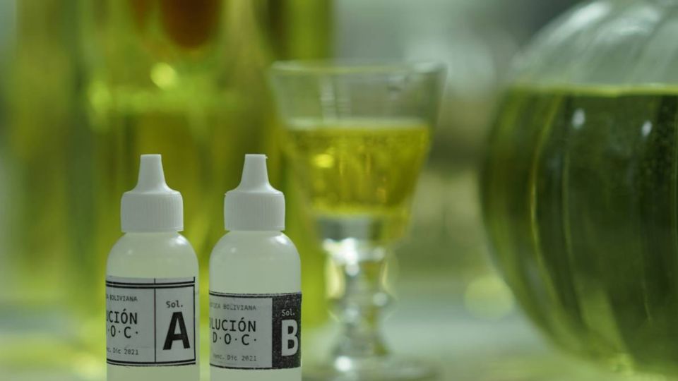 El Dióxido de Cloro es un agente químico cuyo uso está aprobado como desinfectante y sanitizante de superficies y de agua potable.