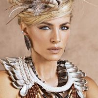 DANIELA URZI, POLIARTISTICA
