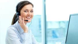 ¿Muchas reuniones online por el trabajo? Cuidá tus cuerdas vocales para evitar la disfonía.