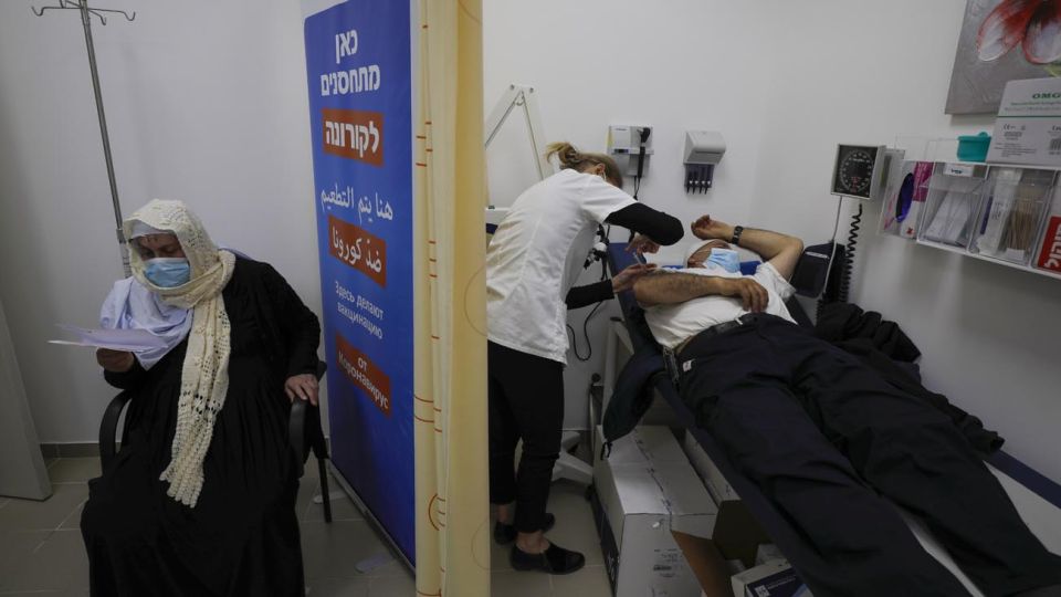 Israel lanzó la más ambiciosa y efectiva campaña de vacunación