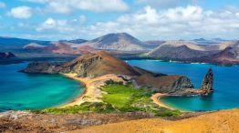 ¿Por qué las islas Galápagos conservan sus hábitats únicos de vida?