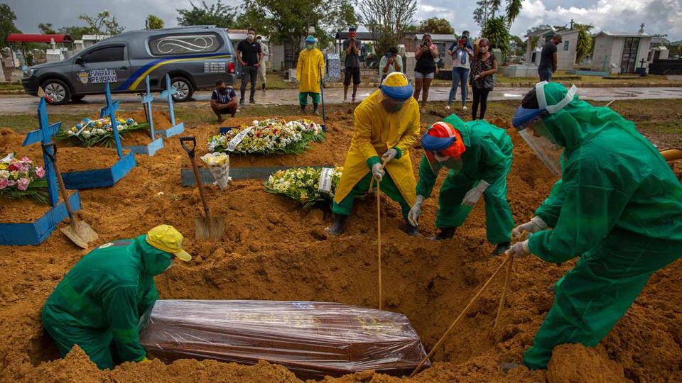 Con una incidencia significativaen Manaos, la capital de Amazonas está cerca del colapso ante el aumento de contagios y muertes por Covid-19.