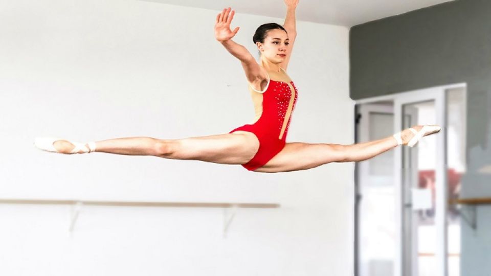 UNA CORDOBESA A SUIZA. La bailarina de danza clásica representará a nuestro país en la 49° edición del Prix de Lausanne.