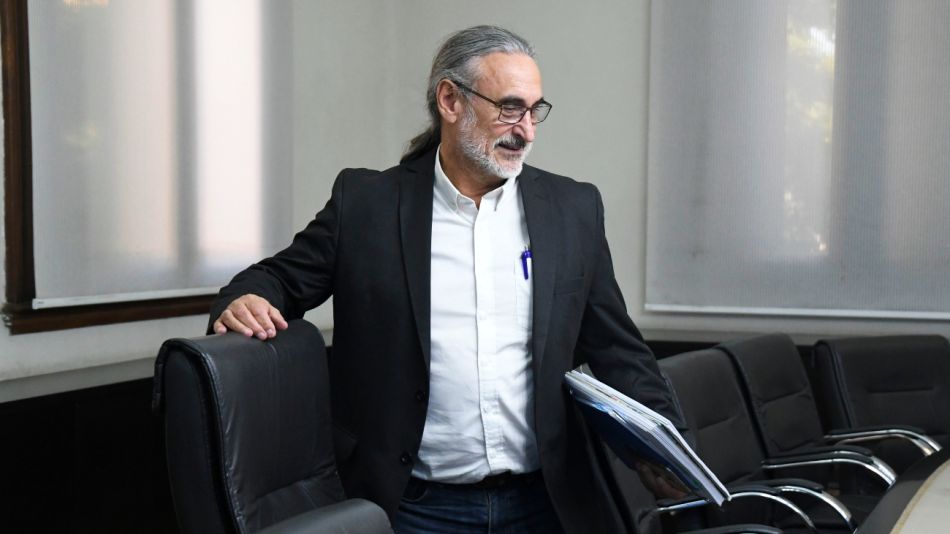 Basterra, ministro de Agricultura.