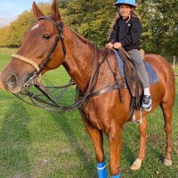 Mauro Icardi celebró los 6 años de Francesca llevándola a cabalgar